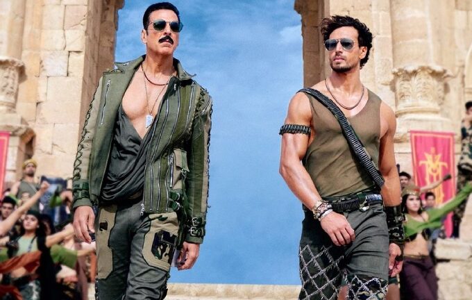 Bade Miyan Chote Miyan Song Teaser Released – Fans In Awe To See Akshay Kumar and Tiger Shroff Bromance