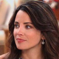Alanna Ubach